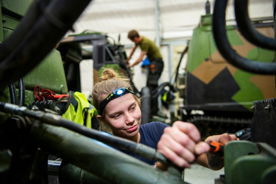 girl in the military 